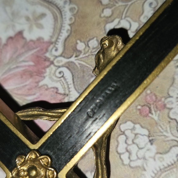 Antique Metal Brass & Ebony Wood Skull & Crossbone 5"x2.5" Crucifix Cross Rosary - Picture 5 of 5